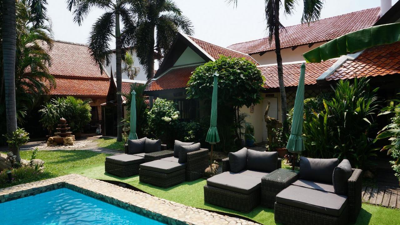 LePrive Resort Pattaya Extérieur photo